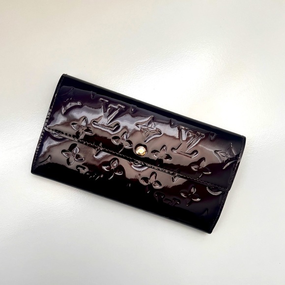 🔥LOUIS VUITTON Vernis Sarah Wallet - Picture 8 of 10